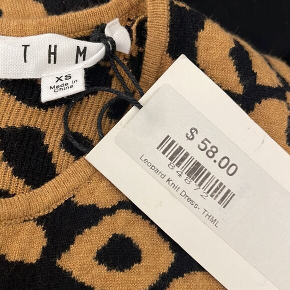 New ~ THML ~ Leopard Print Knit Dress XS HOT - Picture 7 of 7